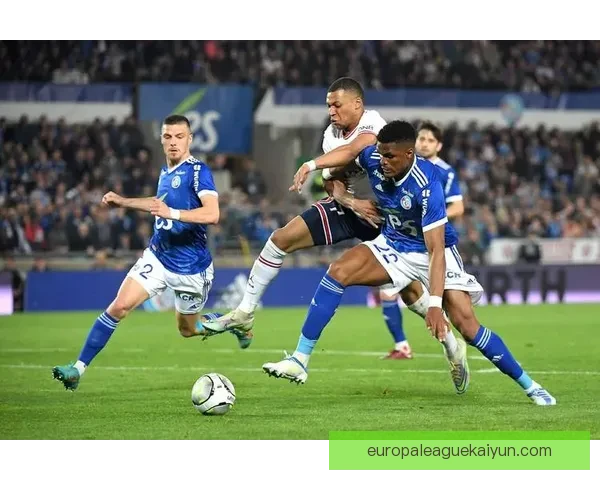 里尔近期表现稳健，数据走势清晰，预计在接下来的比赛中将继续保持竞争力。