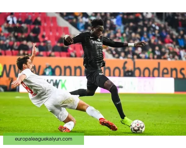 德甲阵容变动细节引发关注，球队内外调整对新赛季影响分析